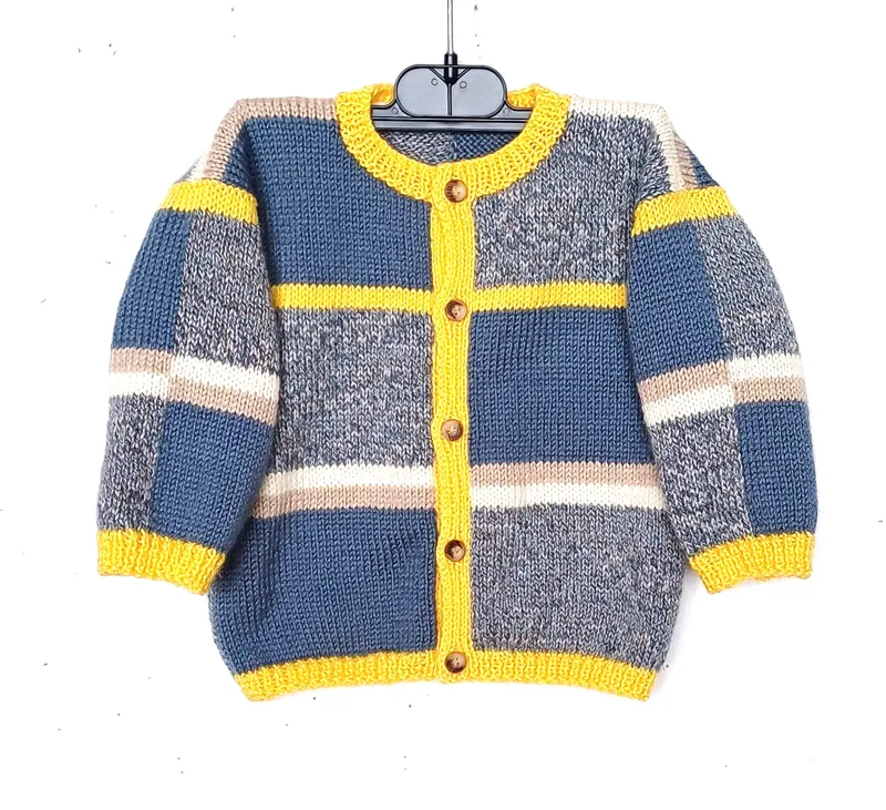 Gilet-tricot-bébé-fait-main-taille-1-an Achat Immédiat Gilet tricot bébé, fait main, taille 1 an