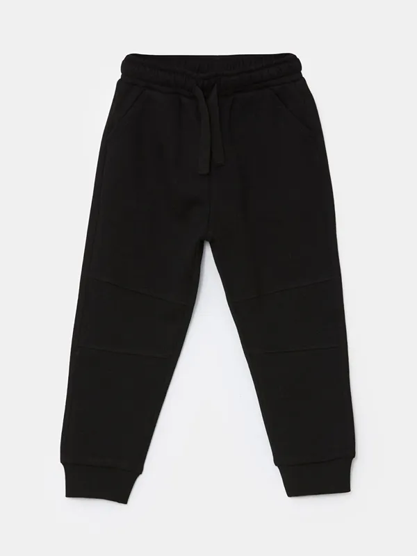 LCW-Kids-Pantalon-de-surv234tement-jogger-basique-233pais-224-taille-233lastiqu233e-pour-gar231ons Exclusif LCW Kids Pantalon de survêtement jogger basique épais à taille élastiquée pour garçons