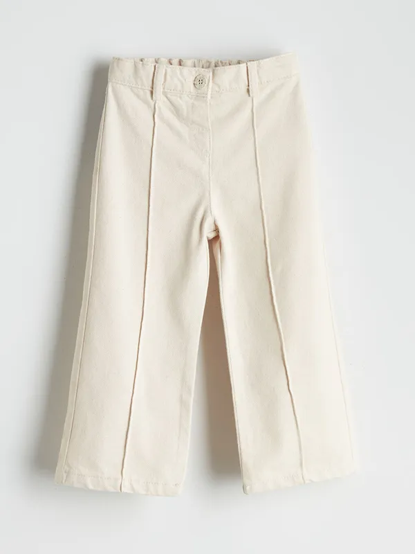 LCW-Kids-Pantalon-en-Coton-224-Taille-Ajustable-pour-Filles En Vogue LCW Kids Pantalon en Coton à Taille Ajustable pour Filles