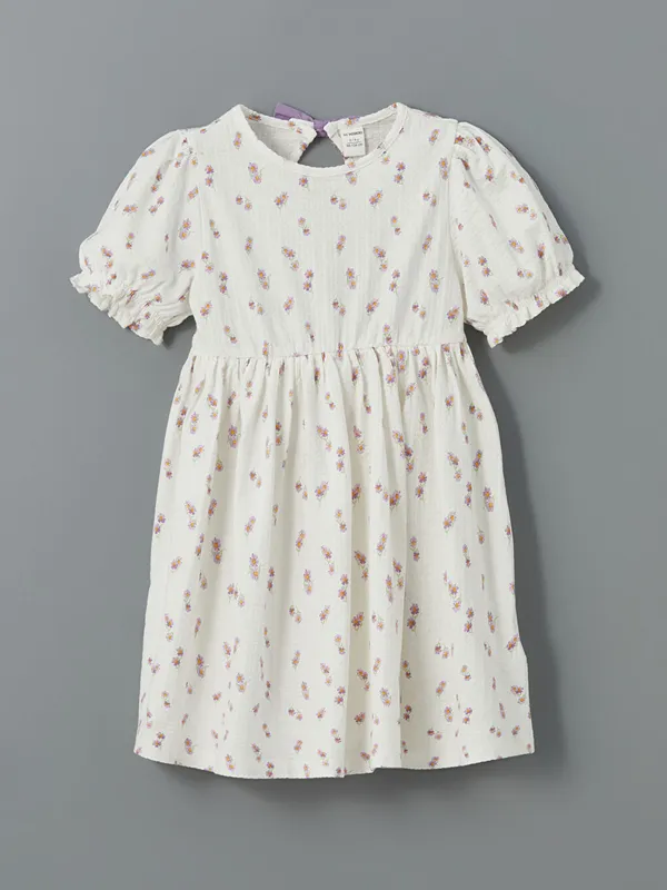 LCW-Kids-Robe-Froiss233e-Imprim233e-de-Fleurs-pour-Filles Paiement Sécurisé LCW Kids Robe Froissée Imprimée de Fleurs pour Filles