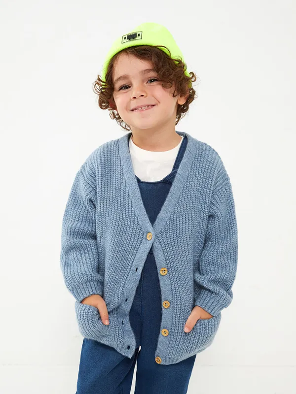 LCW-baby-Cardigan-en-Tricot-224-Manches-Longues-pour-B233b233-Gar231on-avec-Encolure-en-V LCW baby Cardigan en Tricot à Manches Longues pour Bébé Garçon avec Encolure en V Satisfait Ou Remboursé