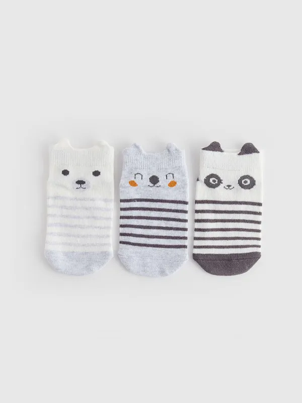 LCW-baby-Chaussettes-d39Entra238nement-192-Motifs-pour-B233b233s-Gar231ons-Lot-de-3 LCW baby Chaussettes d'Entraînement À Motifs pour Bébés Garçons Lot de 3 Meilleure Qualité