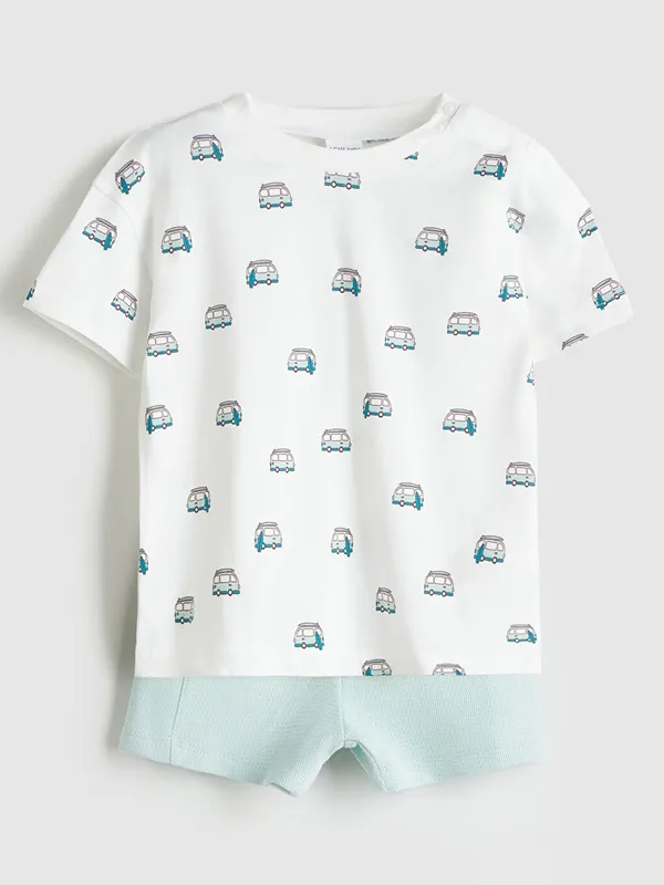 LCW-baby-Ensemble-T-shirt-et-Short-Imprim233-224-Col-Rond-pour-Gar231on-B233b233-Lot-de-2 LCW baby Ensemble T-shirt et Short Imprimé à Col Rond pour Garçon Bébé (Lot de 2) Premium