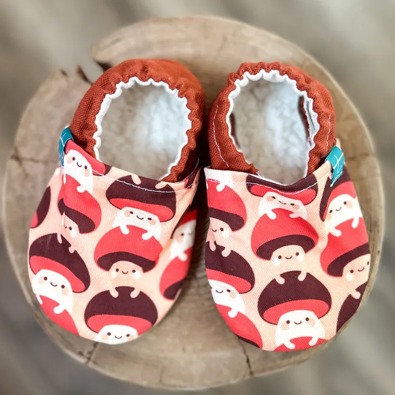 Chaussons-souples-fourrés-Happy-Mushrooms-22893 Tendance Chaussons souples fourrés Happy Mushrooms