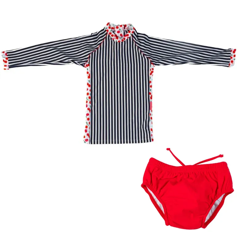 Ensemble-Brunette-tee-shirt-manches-longues-+-maillot-rouge-anti-UV-22823 Ensemble Brunette tee-shirt manches longues + maillot rouge anti UV Marque