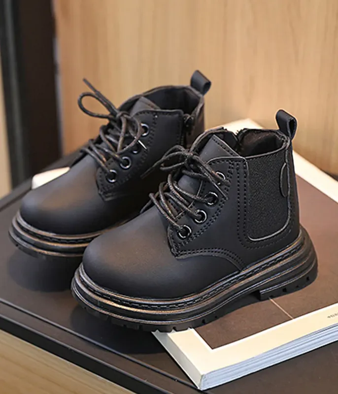 Bottes-Martin-noires-en-cuir-pour-enfants-11879 Bottes Martin noires en cuir pour enfants Meilleure Qualité