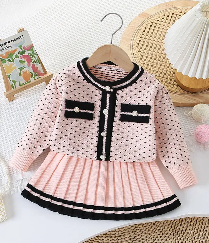 Ensemble-de-deux-pieces-rose-et-noir-pour-fillettes-12269 Ensemble de deux pieces rose et noir pour fillettes Vente Directe