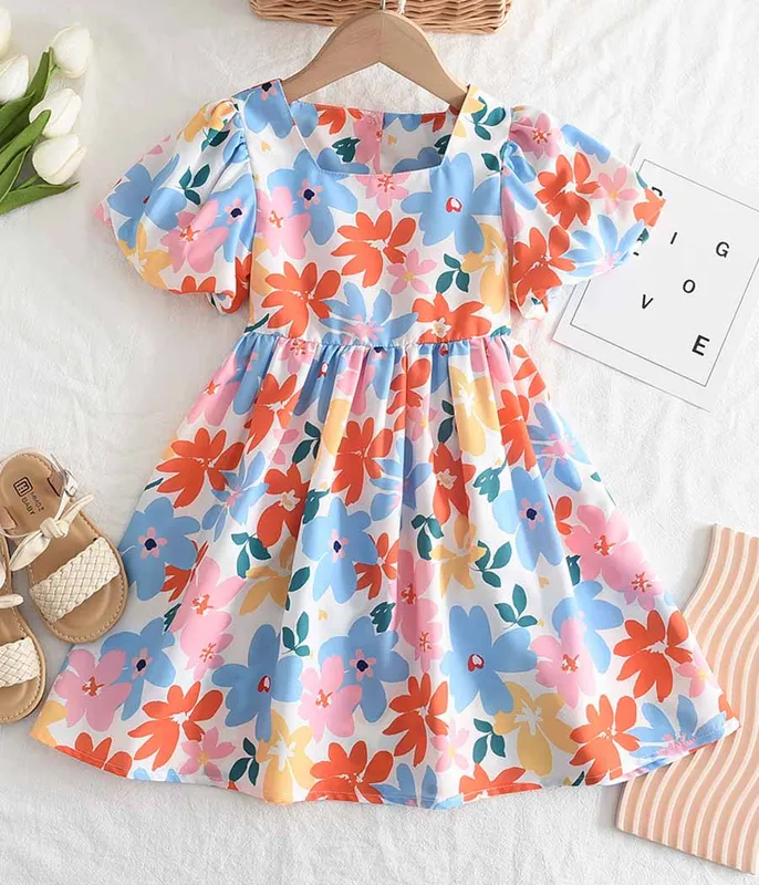 Robe-florale-dos-nu-pour-fillettes-12487 Robe florale dos nu pour fillettes Petit Prix