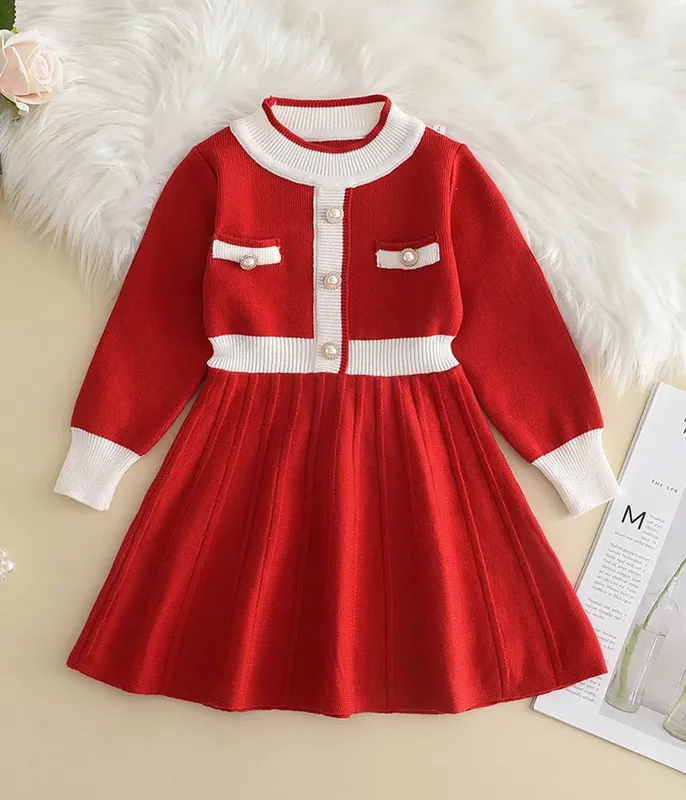 Robe-tendance-style-coréen-de-couleur-rouge-avec-détails-blancs-12243 Pas Cher Robe tendance style coréen de couleur rouge avec détails blancs
