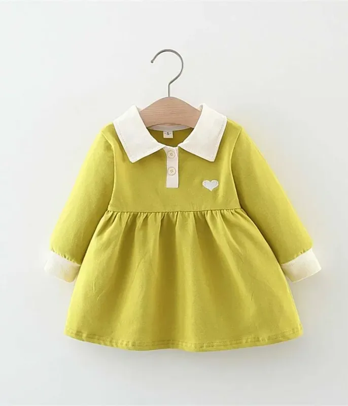 Robe-à-col-classique-simple-de-couleur-pistache-12295 Acheter En Ligne Robe à col classique simple de couleur pistache