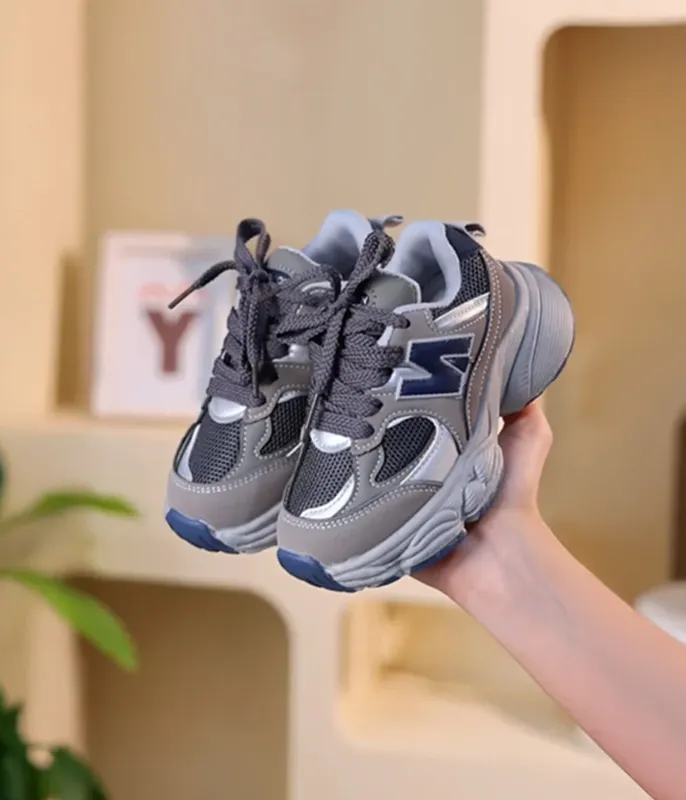 « Chaussures «  »N » » grises en maille respirante Seulement Aujourd’hui
